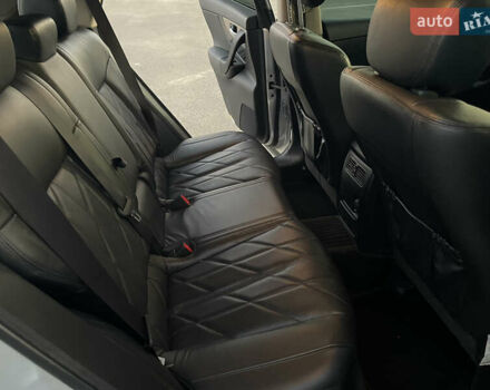 Сірий Інфініті ФХ 50, об'ємом двигуна 5.03 л та пробігом 196 тис. км за 14900 $, фото 17 на Automoto.ua