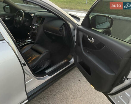 Сірий Інфініті ФХ 50, об'ємом двигуна 5.03 л та пробігом 196 тис. км за 14900 $, фото 15 на Automoto.ua