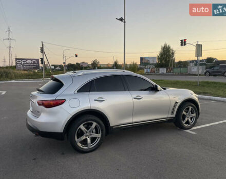 Сірий Інфініті ФХ 50, об'ємом двигуна 5.03 л та пробігом 196 тис. км за 14900 $, фото 3 на Automoto.ua