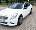 Білий Інфініті G25, об'ємом двигуна 2.5 л та пробігом 175 тис. км за 11702 $, фото 5 на Automoto.ua