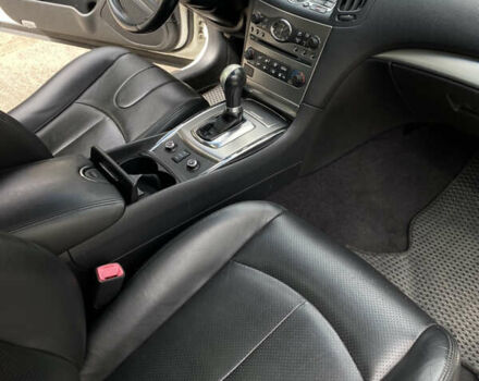 Белый Инфинити G25, объемом двигателя 2.5 л и пробегом 186 тыс. км за 10200 $, фото 8 на Automoto.ua