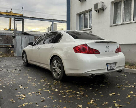 Белый Инфинити G25, объемом двигателя 2.5 л и пробегом 160 тыс. км за 11500 $, фото 5 на Automoto.ua