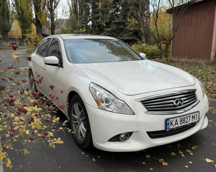Белый Инфинити G25, объемом двигателя 2.5 л и пробегом 160 тыс. км за 11500 $, фото 1 на Automoto.ua