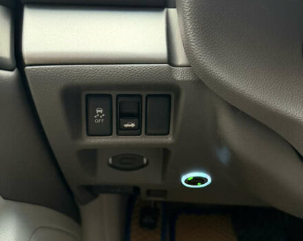 Белый Инфинити G25, объемом двигателя 2.5 л и пробегом 160 тыс. км за 11500 $, фото 18 на Automoto.ua