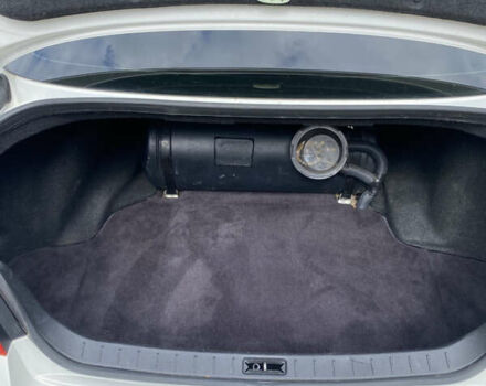 Белый Инфинити G25, объемом двигателя 2.5 л и пробегом 186 тыс. км за 10200 $, фото 12 на Automoto.ua