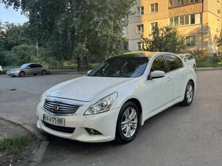 Инфинити G25 2011 в Киеве на Automoto.ua Белый Инфинити G25, объемом двигателя 2.5 л и пробегом 167 тыс. км за 9000 $, фото 1 на Automoto.ua