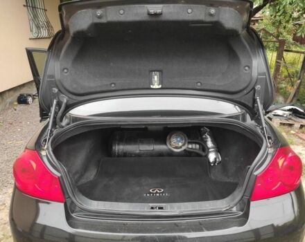 Черный Инфинити G25, объемом двигателя 2.5 л и пробегом 217 тыс. км за 7800 $, фото 12 на Automoto.ua