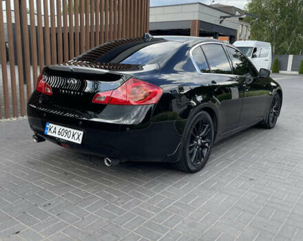 Черный Инфинити G25, объемом двигателя 2.5 л и пробегом 260 тыс. км за 9999 $, фото 4 на Automoto.ua