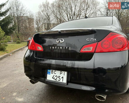 Черный Инфинити G25, объемом двигателя 2.5 л и пробегом 217 тыс. км за 7600 $, фото 4 на Automoto.ua