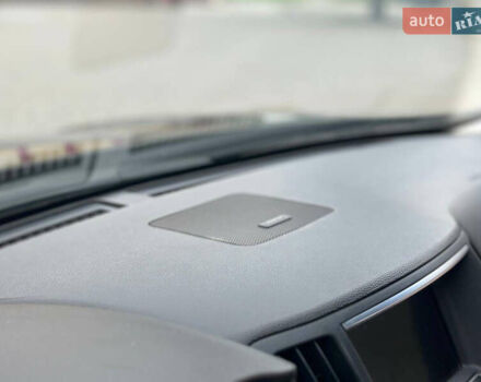 Инфинити G25 2010 в Луцке на Automoto.ua Черный Инфинити G25, объемом двигателя 2.5 л и пробегом 189 тыс. км за 8599 $, фото 27 на Automoto.ua