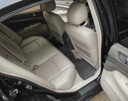 Черный Инфинити G25, объемом двигателя 2.5 л и пробегом 217 тыс. км за 7800 $, фото 9 на Automoto.ua