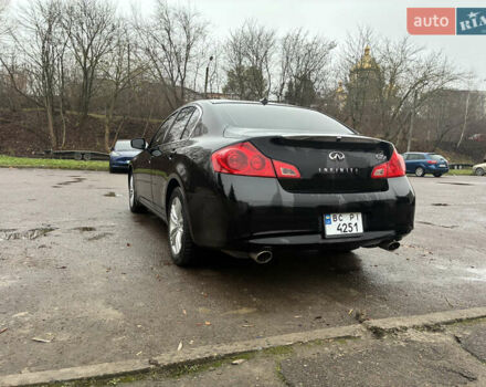 Черный Инфинити G25, объемом двигателя 2.5 л и пробегом 217 тыс. км за 7600 $, фото 1 на Automoto.ua