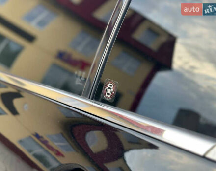 Инфинити G25 2010 в Луцке на Automoto.ua Черный Инфинити G25, объемом двигателя 2.5 л и пробегом 189 тыс. км за 8599 $, фото 25 на Automoto.ua