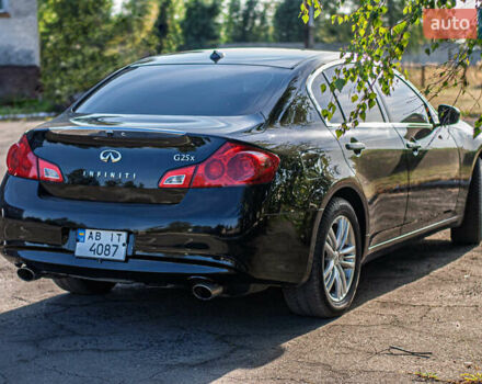 Черный Инфинити G25, объемом двигателя 2.5 л и пробегом 310 тыс. км за 8600 $, фото 3 на Automoto.ua