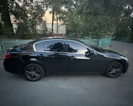 Черный Инфинити G25, объемом двигателя 2.5 л и пробегом 270 тыс. км за 9999 $, фото 2 на Automoto.ua