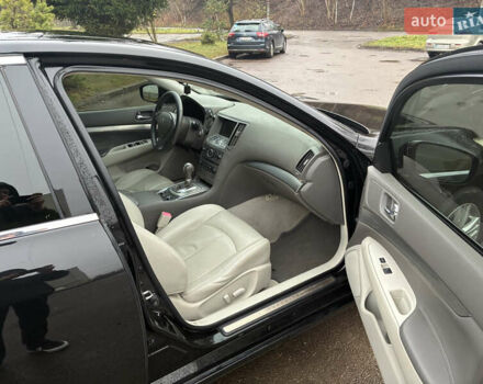 Черный Инфинити G25, объемом двигателя 2.5 л и пробегом 217 тыс. км за 7600 $, фото 15 на Automoto.ua