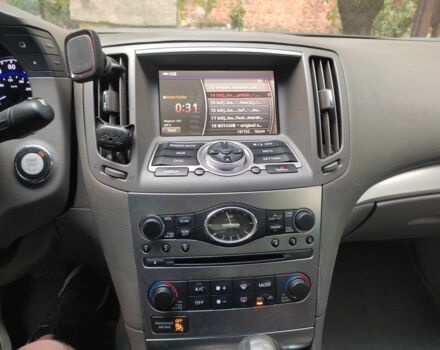 Черный Инфинити G25, объемом двигателя 2.5 л и пробегом 217 тыс. км за 7800 $, фото 4 на Automoto.ua