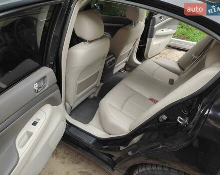 Черный Инфинити G25, объемом двигателя 2.5 л и пробегом 217 тыс. км за 7800 $, фото 1 на Automoto.ua