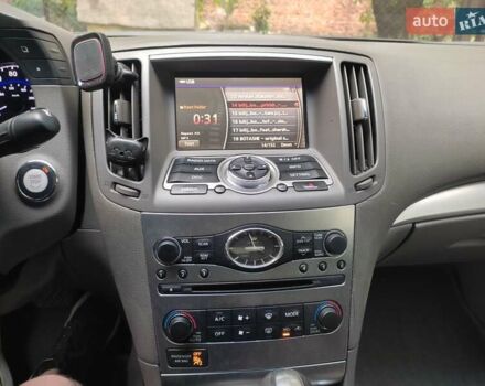 Черный Инфинити G25, объемом двигателя 2.5 л и пробегом 217 тыс. км за 7800 $, фото 13 на Automoto.ua