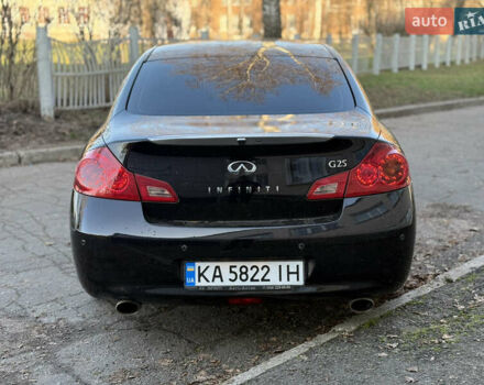 Чорний Інфініті G25, об'ємом двигуна 2.5 л та пробігом 173 тис. км за 10300 $, фото 6 на Automoto.ua