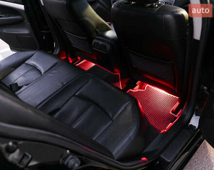 Черный Инфинити G25, объемом двигателя 2.5 л и пробегом 245 тыс. км за 11000 $, фото 45 на Automoto.ua