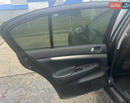 Чорний Інфініті G25, об'ємом двигуна 2.5 л та пробігом 182 тис. км за 7200 $, фото 12 на Automoto.ua