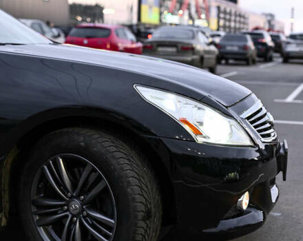 Черный Инфинити G25, объемом двигателя 2.5 л и пробегом 245 тыс. км за 11000 $, фото 18 на Automoto.ua