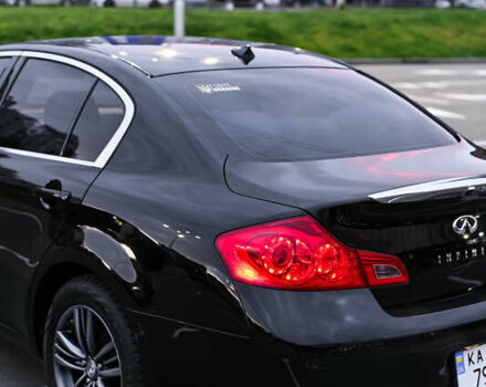 Черный Инфинити G25, объемом двигателя 2.5 л и пробегом 245 тыс. км за 11000 $, фото 12 на Automoto.ua