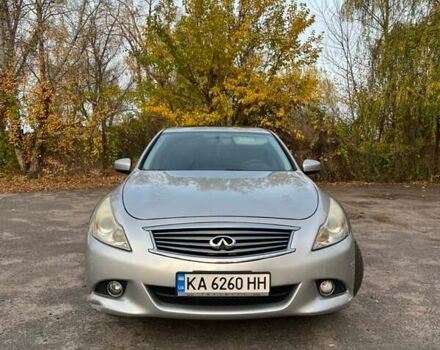 Серый Инфинити G25, объемом двигателя 2.5 л и пробегом 256 тыс. км за 9100 $, фото 2 на Automoto.ua