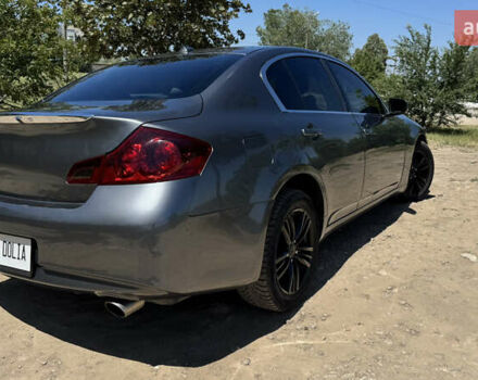 Серый Инфинити G25, объемом двигателя 2.48 л и пробегом 250 тыс. км за 10000 $, фото 4 на Automoto.ua