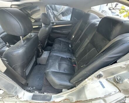 Серый Инфинити G25, объемом двигателя 2.5 л и пробегом 130 тыс. км за 2200 $, фото 6 на Automoto.ua