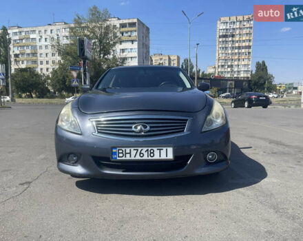 Серый Инфинити G25, объемом двигателя 2.5 л и пробегом 152 тыс. км за 9500 $, фото 4 на Automoto.ua