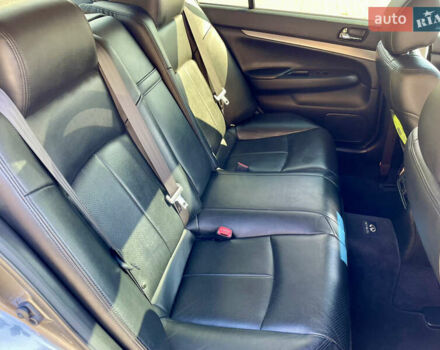 Серый Инфинити G25, объемом двигателя 2.5 л и пробегом 200 тыс. км за 10900 $, фото 14 на Automoto.ua