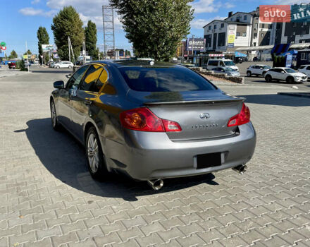 Серый Инфинити G25, объемом двигателя 2.5 л и пробегом 200 тыс. км за 10900 $, фото 3 на Automoto.ua