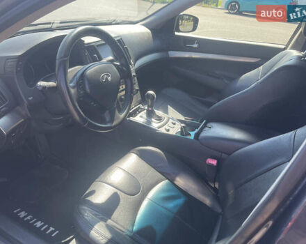 Серый Инфинити G25, объемом двигателя 2.5 л и пробегом 152 тыс. км за 9500 $, фото 7 на Automoto.ua