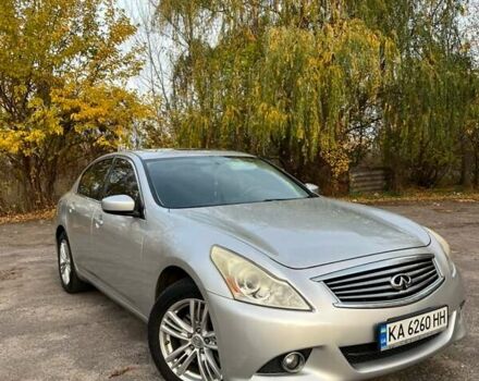 Серый Инфинити G25, объемом двигателя 2.5 л и пробегом 256 тыс. км за 9100 $, фото 1 на Automoto.ua