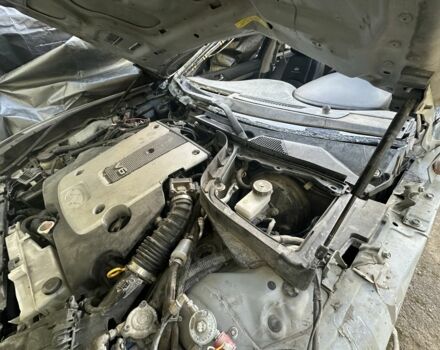 Серый Инфинити G25, объемом двигателя 2.5 л и пробегом 130 тыс. км за 2200 $, фото 8 на Automoto.ua