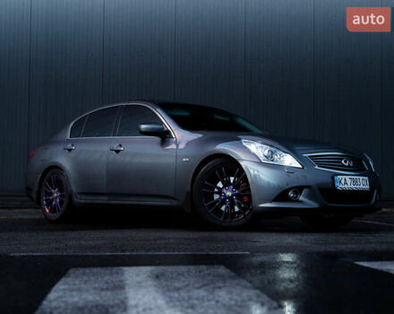 Серый Инфинити G25, объемом двигателя 2.5 л и пробегом 229 тыс. км за 9950 $, фото 3 на Automoto.ua