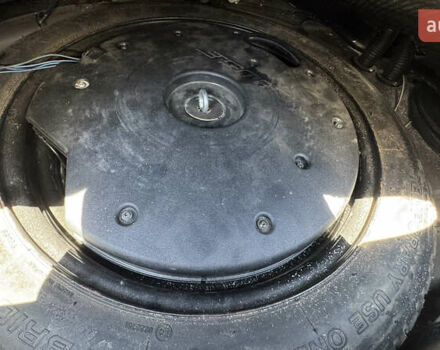 Серый Инфинити G25, объемом двигателя 2.48 л и пробегом 250 тыс. км за 10000 $, фото 24 на Automoto.ua