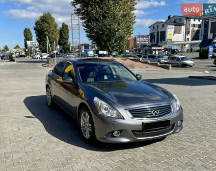 Серый Инфинити G25, объемом двигателя 2.5 л и пробегом 200 тыс. км за 10900 $, фото 1 на Automoto.ua