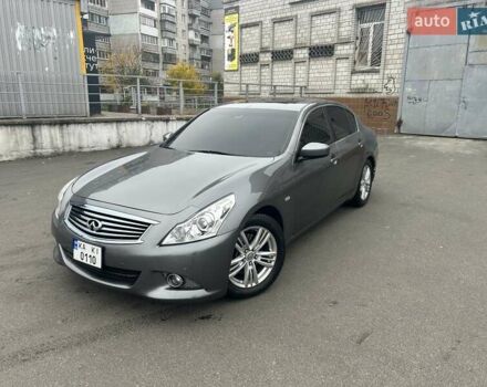 Серый Инфинити G25, объемом двигателя 2.5 л и пробегом 210 тыс. км за 8000 $, фото 3 на Automoto.ua
