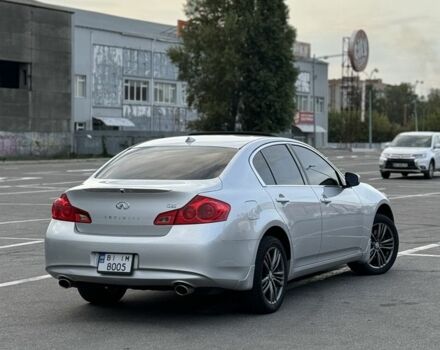 Сірий Інфініті G25, об'ємом двигуна 2.5 л та пробігом 218 тис. км за 9500 $, фото 7 на Automoto.ua