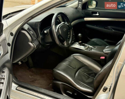 Серый Инфинити G25, объемом двигателя 2.5 л и пробегом 195 тыс. км за 9600 $, фото 11 на Automoto.ua