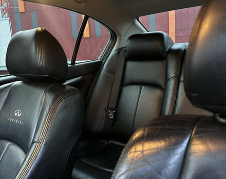 Серый Инфинити G25, объемом двигателя 2.5 л и пробегом 219 тыс. км за 8000 $, фото 10 на Automoto.ua