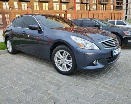 Серый Инфинити G25, объемом двигателя 2.5 л и пробегом 127 тыс. км за 9300 $, фото 1 на Automoto.ua