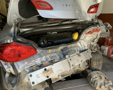 Серый Инфинити G25, объемом двигателя 2.5 л и пробегом 225 тыс. км за 4500 $, фото 1 на Automoto.ua