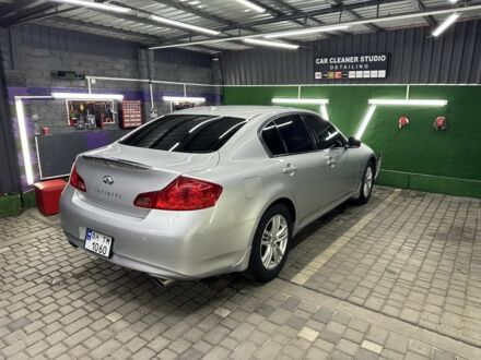 Інфініті G25 2010 у Кривому Розі на Automoto.ua Сірий Інфініті G25, об'ємом двигуна 2.5 л та пробігом 130 тис. км за 3000 $, фото 1 на Automoto.ua