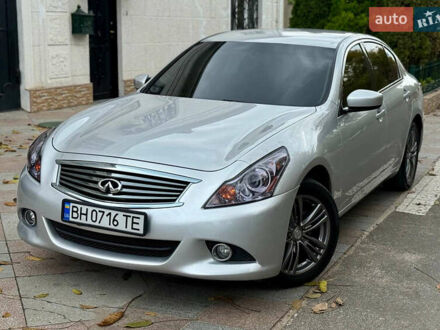 Инфинити G25 2011 в Одессе на Automoto.ua Серый Инфинити G25, объемом двигателя 2.5 л и пробегом 195 тыс. км за 9600 $, фото 1 на Automoto.ua