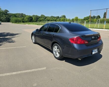 Синий Инфинити G25, объемом двигателя 2.5 л и пробегом 353 тыс. км за 7250 $, фото 4 на Automoto.ua