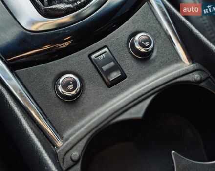 Синий Инфинити G25, объемом двигателя 2.5 л и пробегом 125 тыс. км за 7400 $, фото 11 на Automoto.ua